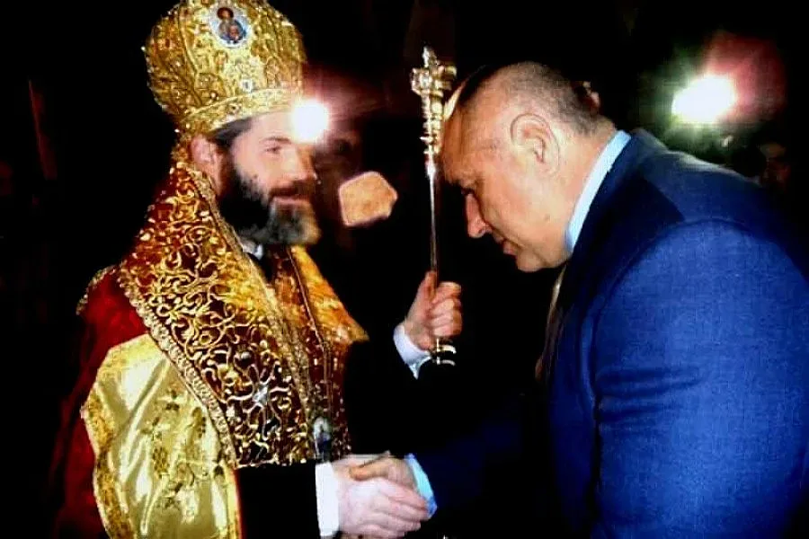 Премиерът не иска снимки пред Началника