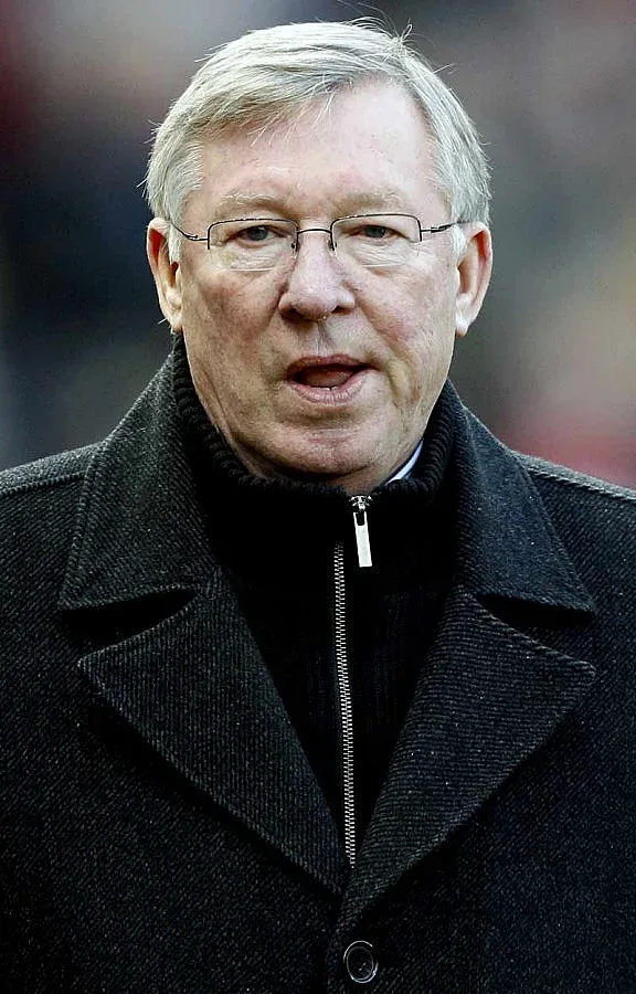 "Юнайтед" позлатява сър Алекс