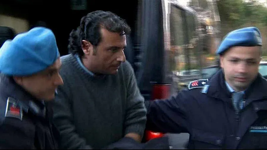 Капитанът на Титаник 2 е под домашен арест