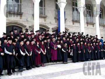 2000 дипломи от Свищовската академия - невалидни