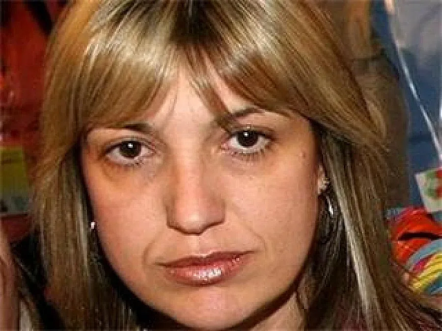 Капка прощава изневярата, но иска оставката на Волен