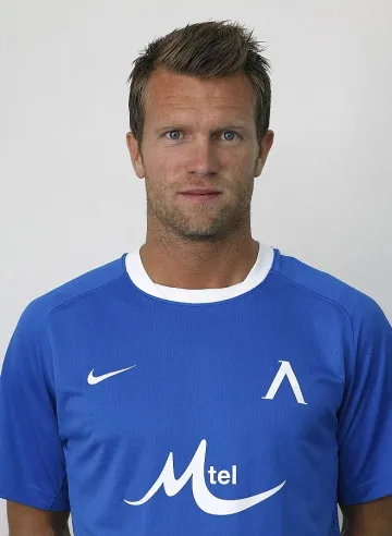 "Левски" се раздели с Ларс Рисп