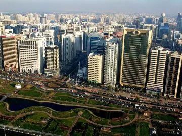 Шейховете правят чистка в двореца