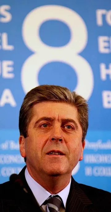 Първанов: Оставам в политиката и не се развеждам