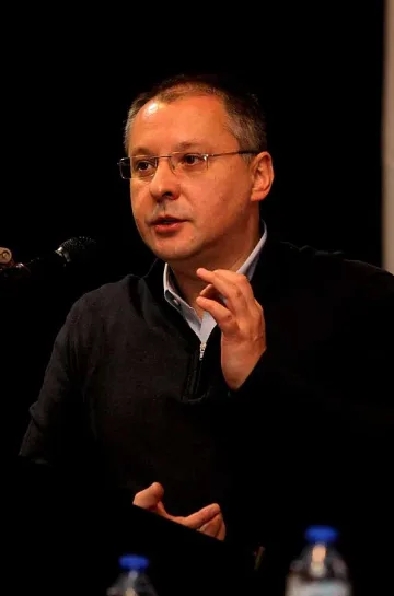 Станишев става премиер в сянка