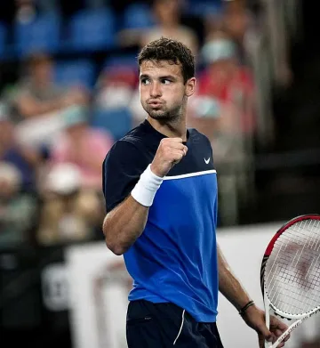 Икони и кръст пазят Гришо в Мелбърн (ВИДЕО)