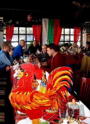 „Петел пее” стяга 15-ти конгрес в Банско