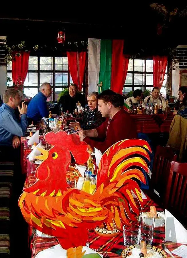 „Петел пее” стяга 15-ти конгрес в Банско