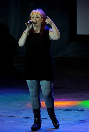 Милена става манекен на КАТ