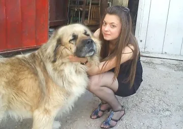 Сестрата на Мира: Убеждаваха ме, че пие коктейли в Германия