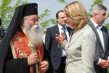 Църквата снима видеоклип срещу абортите