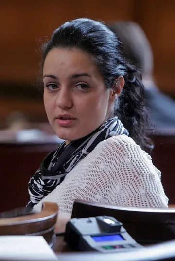 "Атака": Калина Крумова си присвои 17 000 лв.