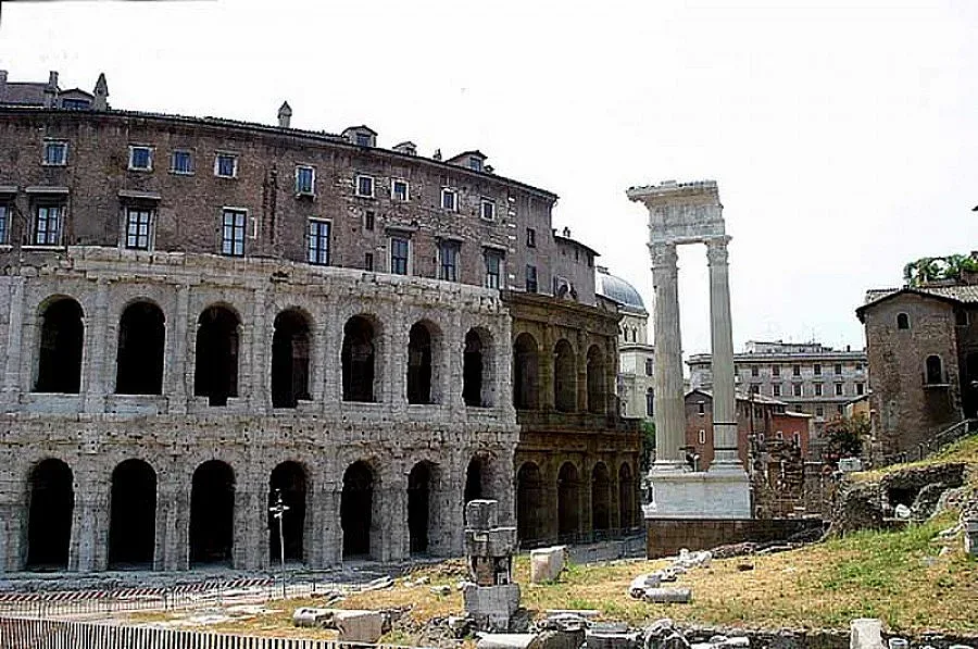 Продават за 32 млн. евро дворец в Рим