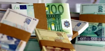 Гърция ще плаща на педофили и пиромани