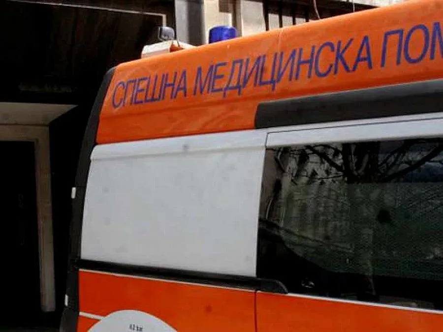 Жена прегазена от две коли за 120 секунди