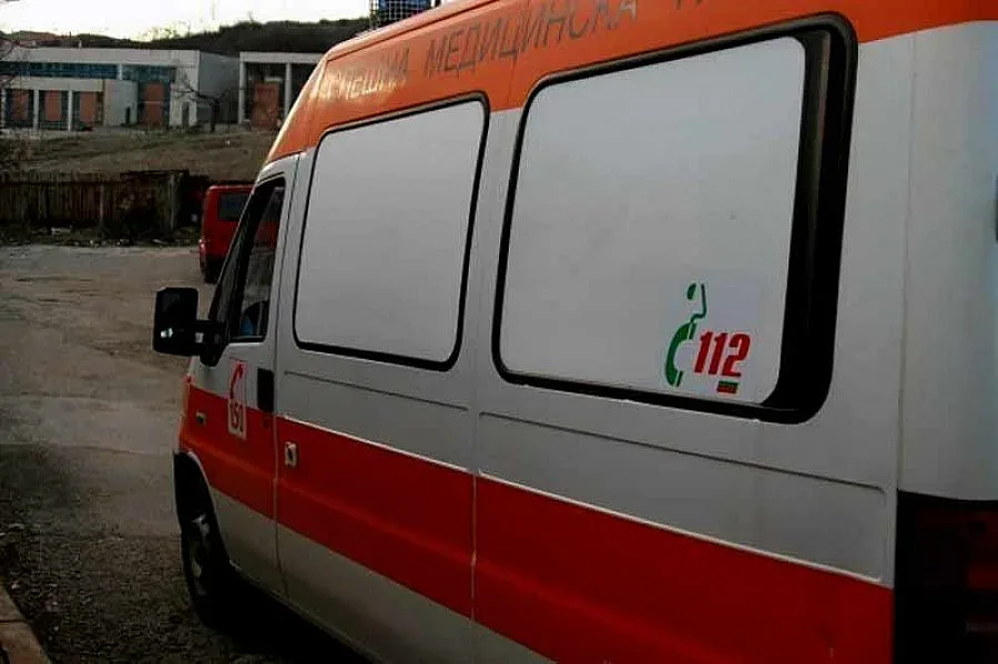 Баща и син се отровиха с антифриз