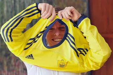 Анжи пак с сензационен трансфер, този път продава 