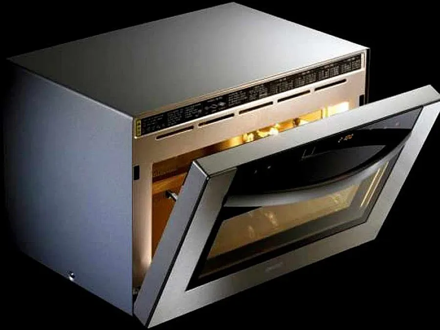 Кръстосаха микровълнова печка с ЮТюб