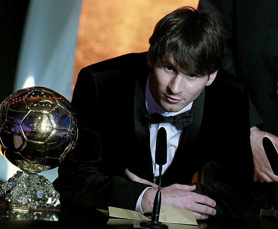 "Франс Прес": Меси повтаря Платини?