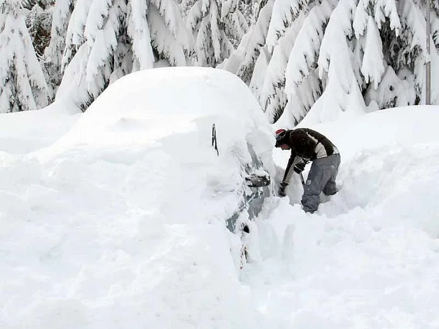Бяла смърт застигна мъж в родопско село