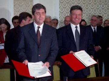 Първанов връчва "Стара планина" на Марин