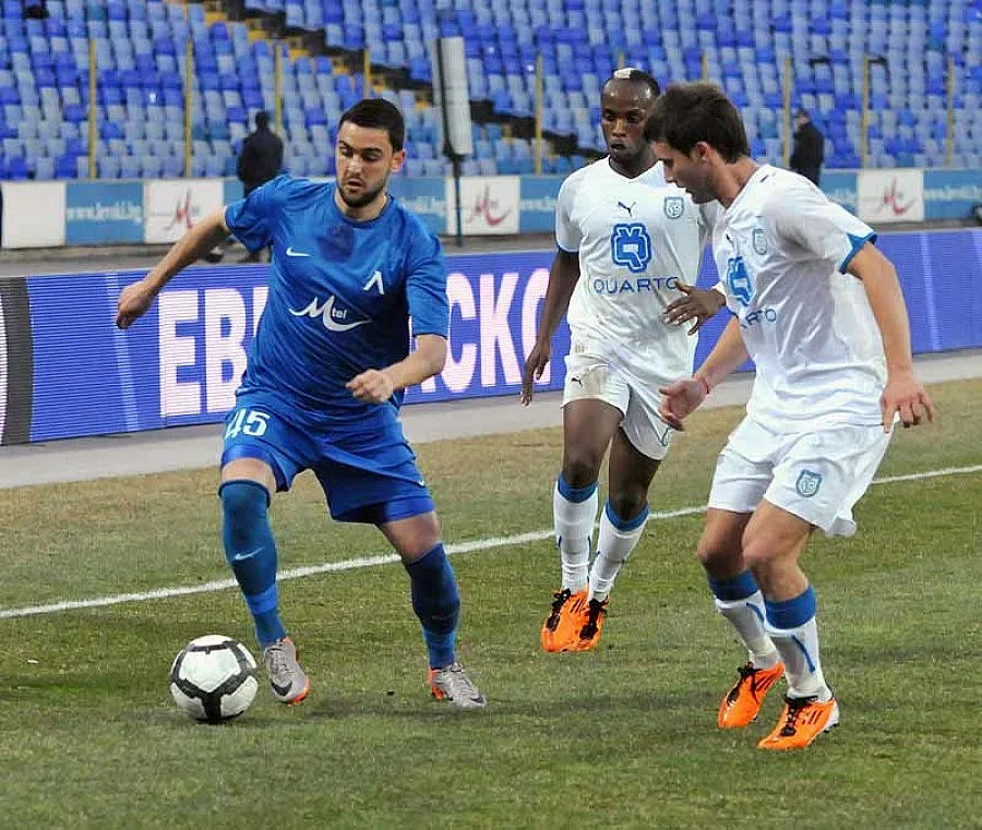 Гаджев: За какво ми е ваза без цветя?