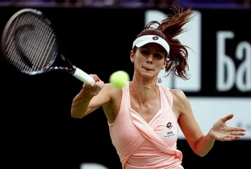 Пиронкова победи трудно британка на старта в Хобарт 