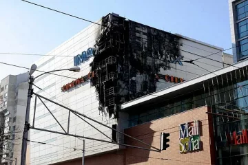 100 000 опасни реклами висят по улиците