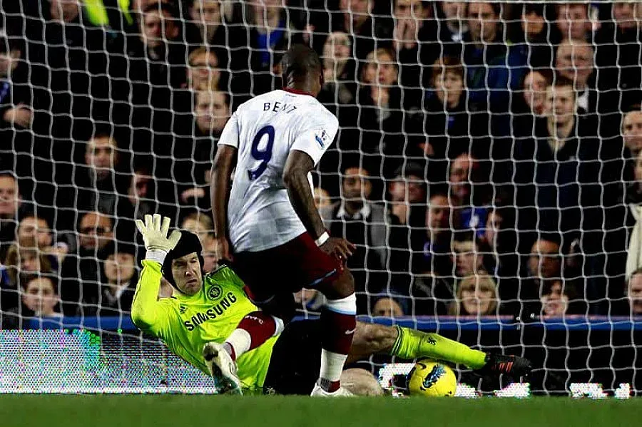 "Ливърпул" взима национал да замести Луис Суарес 