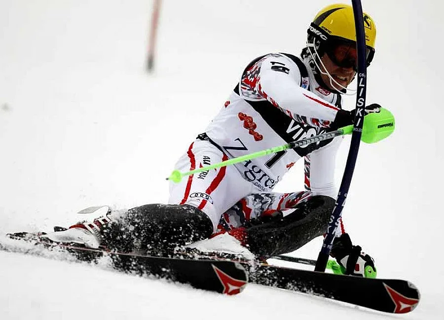 Хиршер спечели нощния слалом в Загреб 