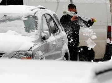 Жълт код в 22 области заради сняг и поледици