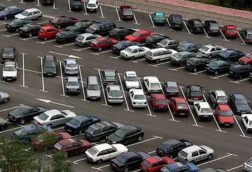 500 лв. глоба за VIP паркинг на черно