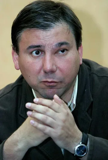 Иван Кръстев: Който бяга от диалог, си говори с улицата 