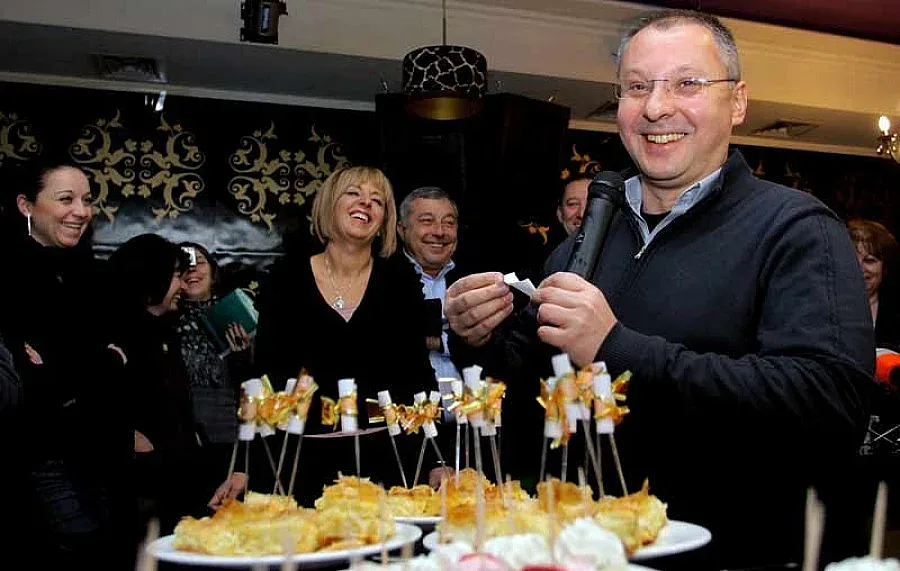 Станишев става главен редактор