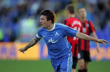 Христо Йовов прикри цял клас преписвачи