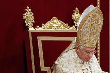 Папата: Посрещаме 2012 г. с опасения и надежди 