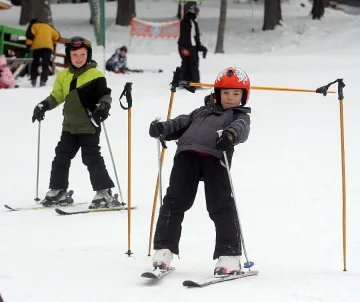 Боровец чака гости с пет вида риба и 12 десерта