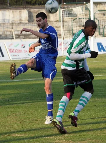 "Черно море" продаде звездата си