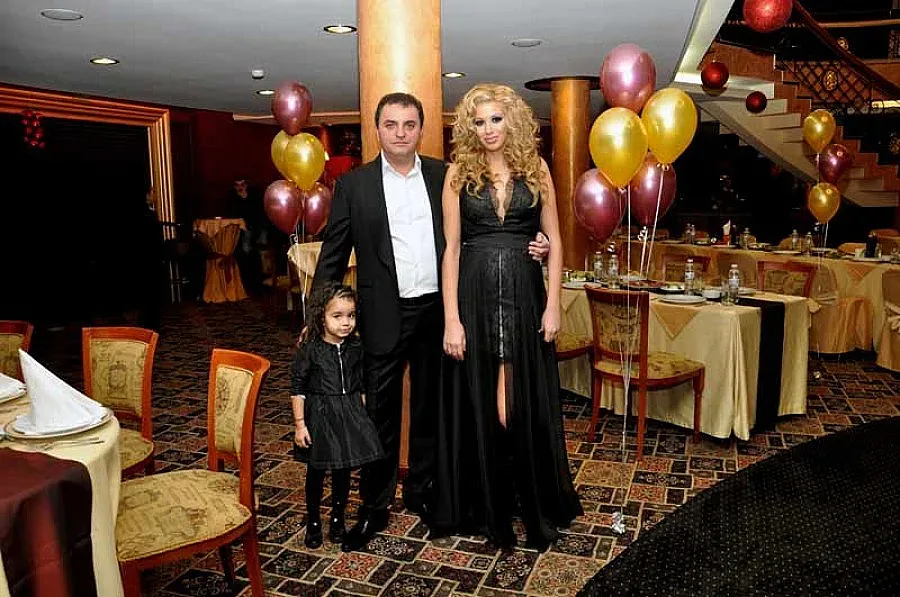 Преслава и Софи го удариха на танци