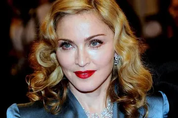 Жените са най-доволни от външността си на 52 години 