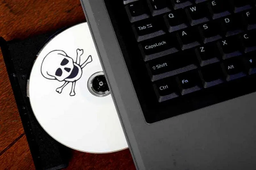 Инсталираме по-малко пиратски софтуер