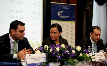 В БАН сърдити на министър Павлова