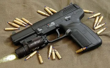 Старец изби семейство на Бъдни вечер  