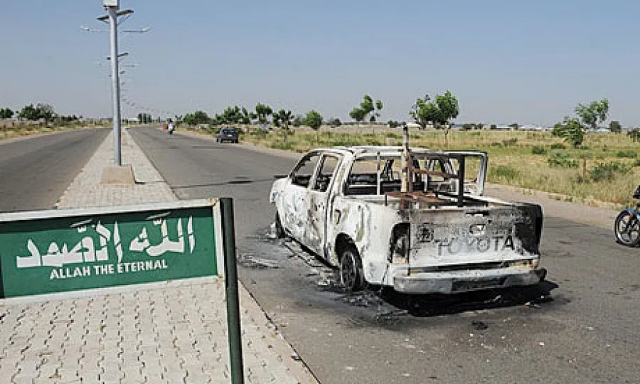 Експлозия уби 15 души на коледна служба