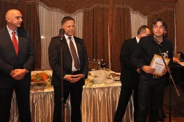 Иво Тонев запретна ръкави в "Левски"