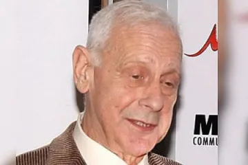 Почина Йордан Жежов