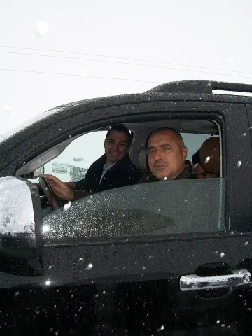 Премиерът: Владиците май имат гузна съвест