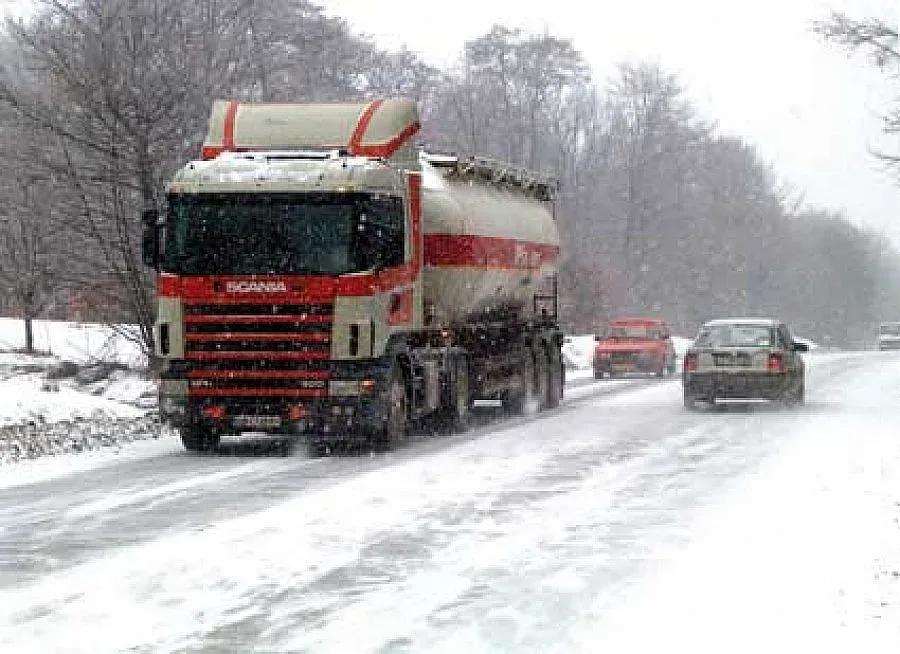 Снежен ад блокира Предела