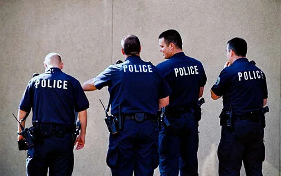 Полицай във всяка кръчма за празниците