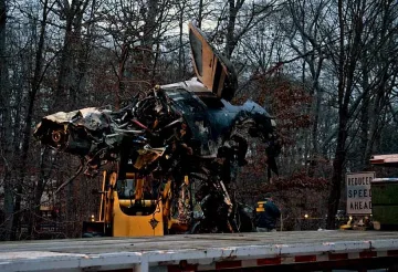 Банкери и деца загинаха в самолетна катастрофа (ВИДЕО)